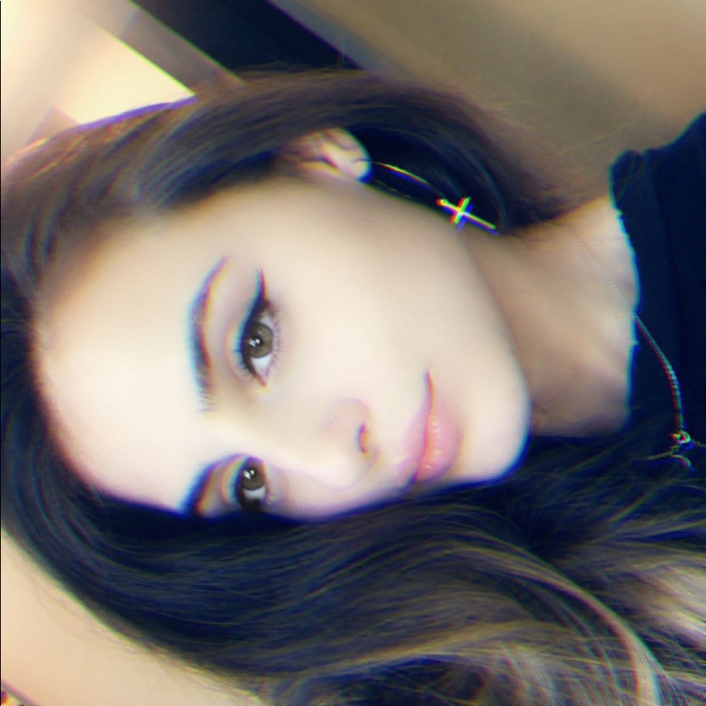 Meet your Posher, Maggie